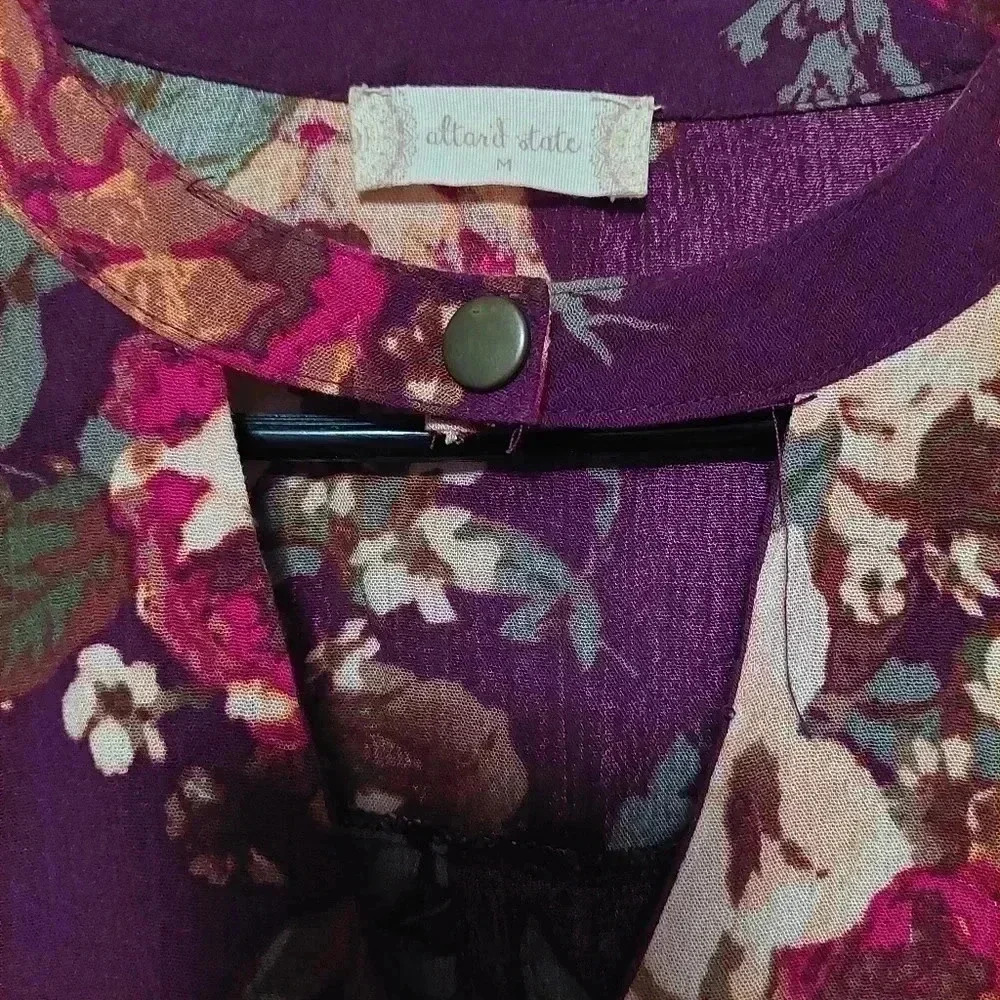 Altar'd State long sleeve Tunic dress with bell sleeves Size Medium - Picture 3 of 5